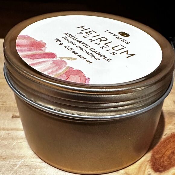 Pumpkin candle - Picture 1 of 4